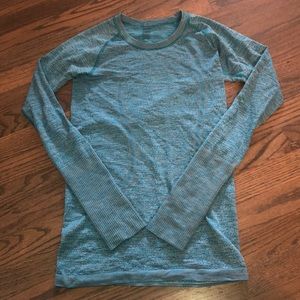 Lululemon swiftly tech long sleeve top